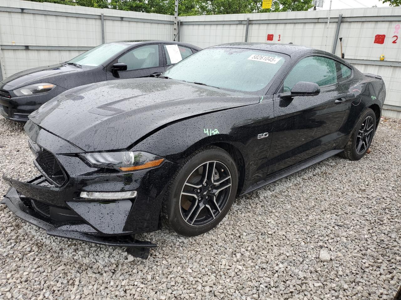 FORD MUSTANG GT