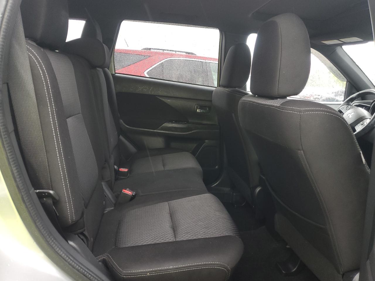 Mitsubishi Outlander 2018