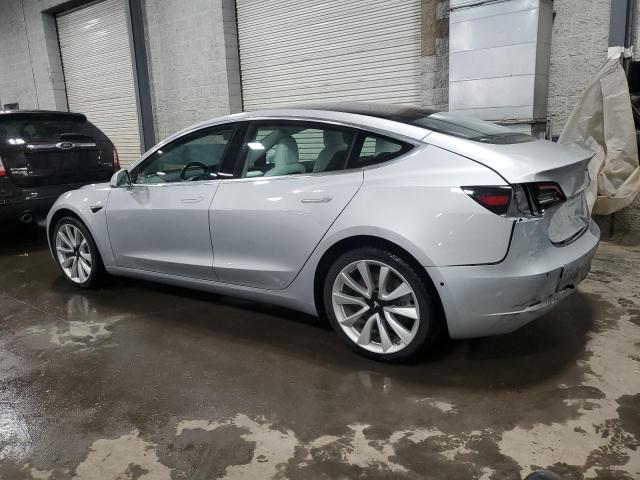 Vin: 5yj3e1ea0jf166611, lot: 56152885, tesla model 3 20182