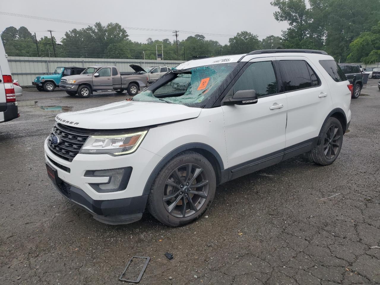 FORD EXPLORER 2017