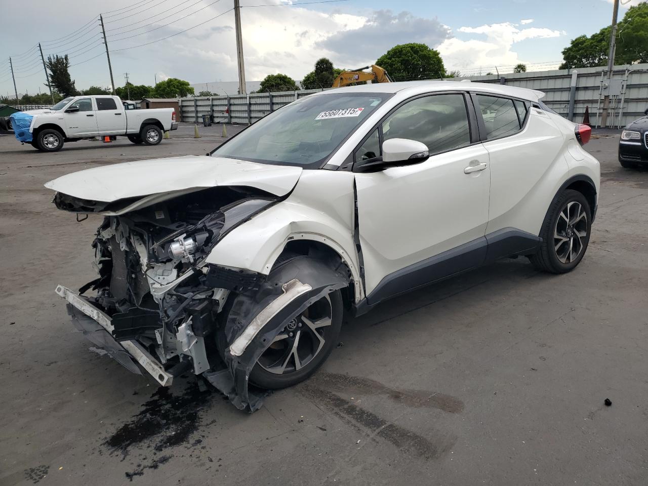 TOYOTA C-HR XLE