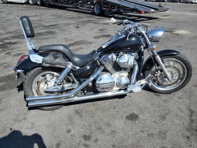 HONDA VTX1300 C 2006 black road/str gas 1HFSC55176A200204 photo #1