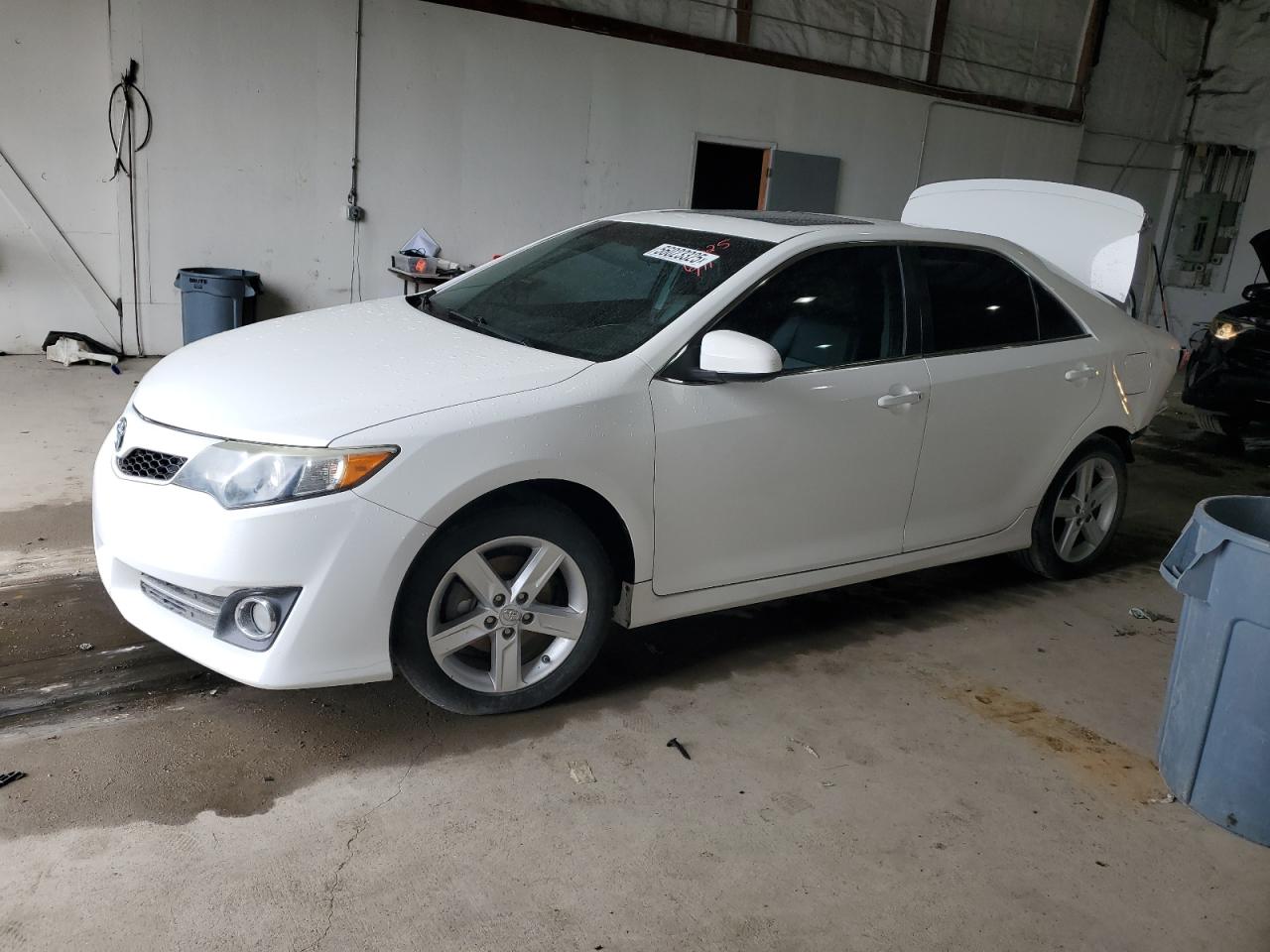 TOYOTA CAMRY L