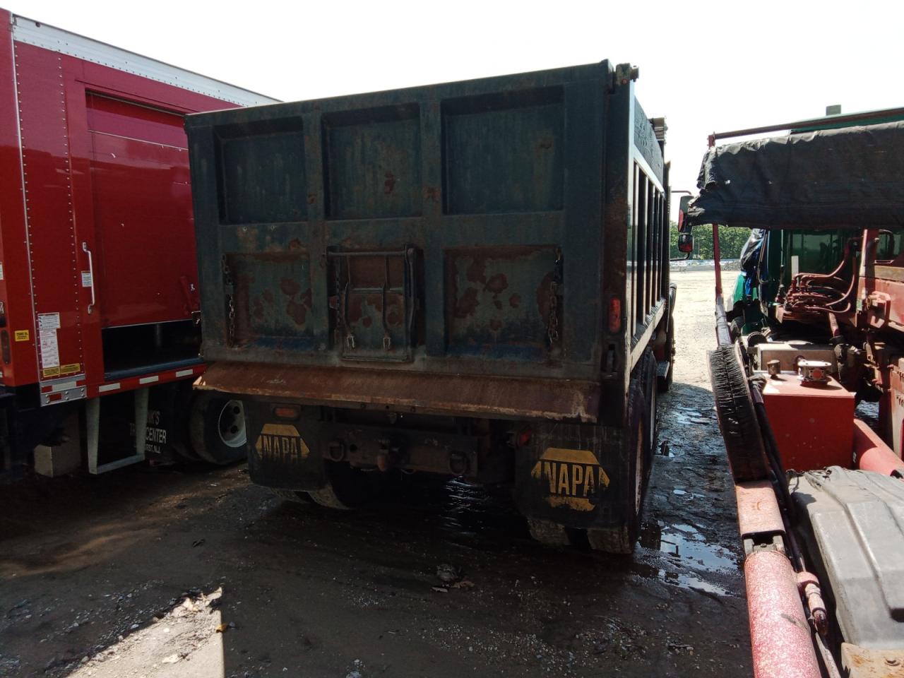 Lot #3234350060 2009 FREIGHTLINER M2