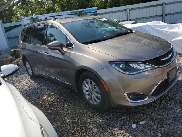 Vin: 2c4rc1bg2hr846730, lot: 57104795, chrysler pacifica touring l 20174