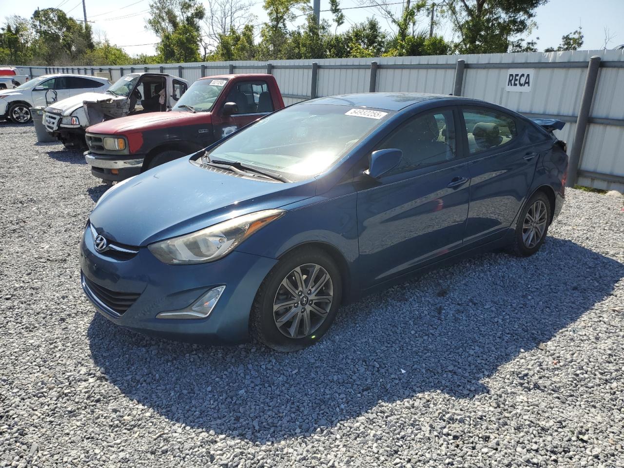 HYUNDAI ELANTRA SE