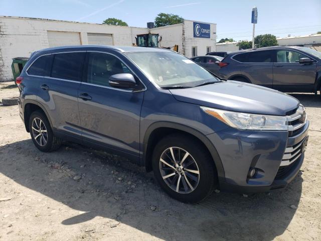 Vin: 5tdjzrfh7hs399459, lot: 57623325, toyota highlander se 20174