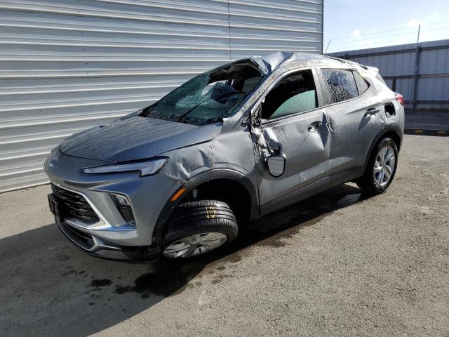 Vin: kl4ambsl2sb183530, lot: 57176115, buick encore preferred 2025 img_1