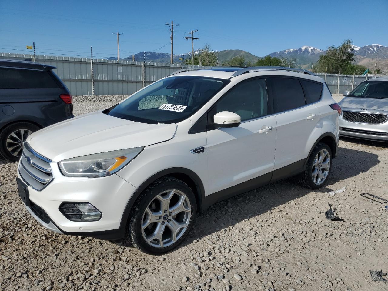 FORD ESCAPE TITANIUM