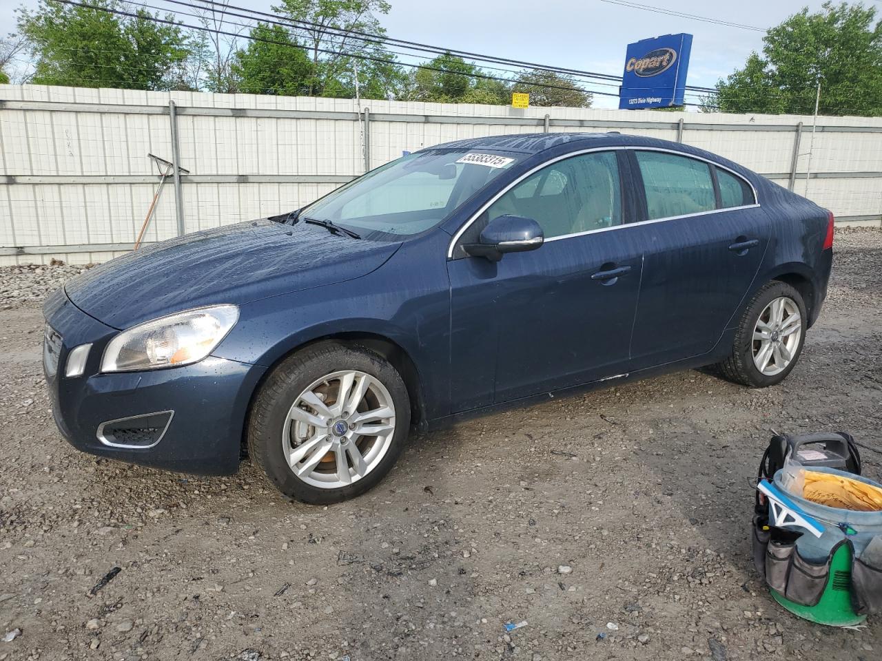 VOLVO S60 T5