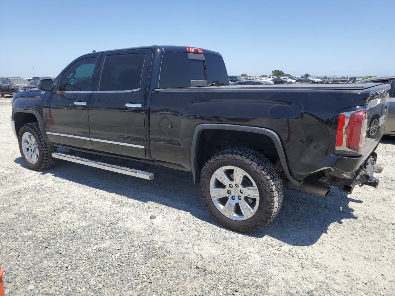 GMC SIERRA K1500 SLT