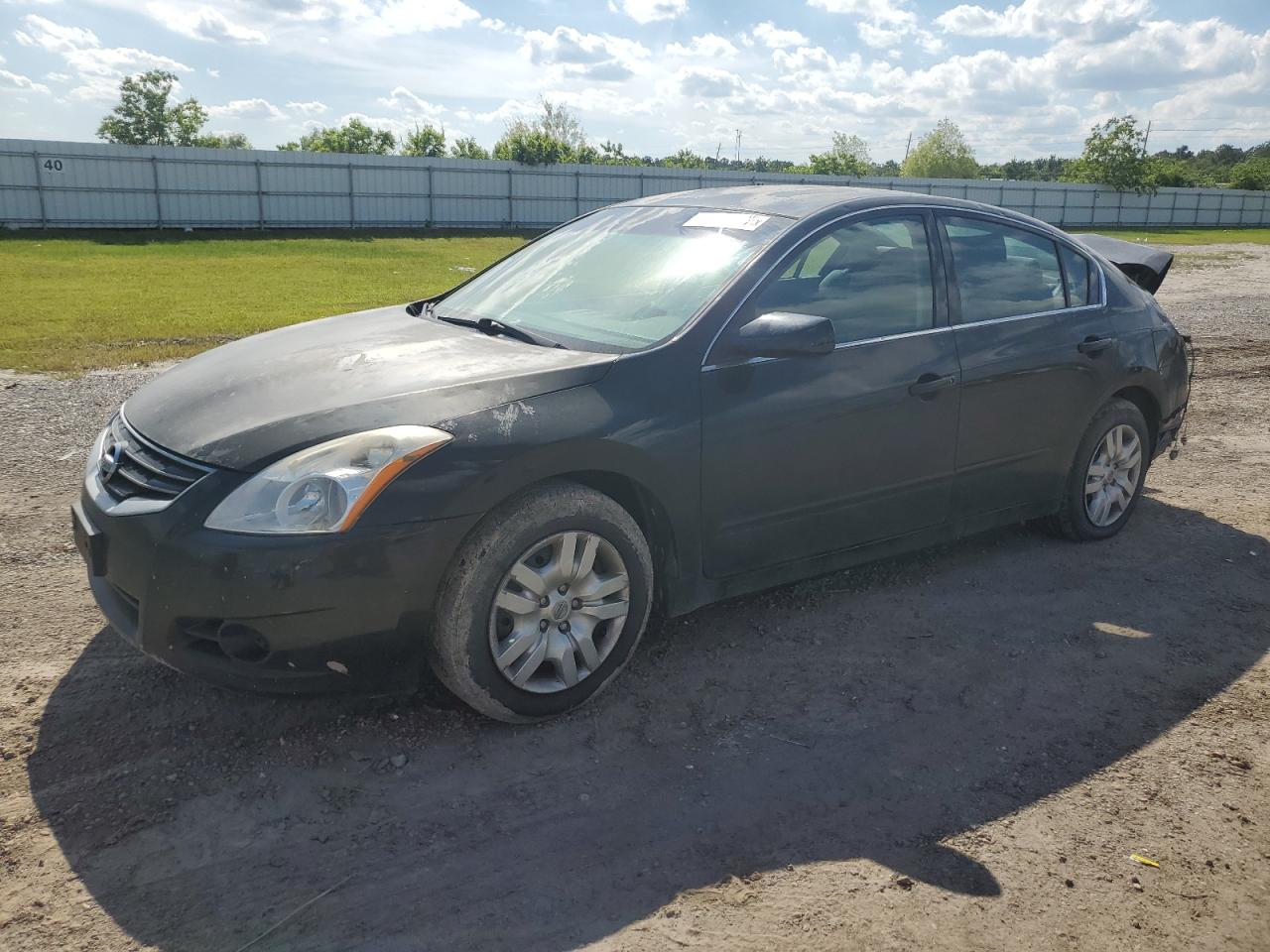NISSAN ALTIMA BASE
