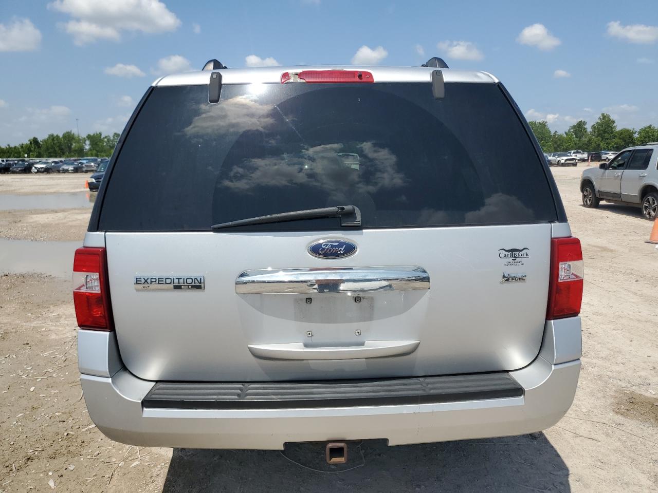 FORD EXPEDITION EL XLT