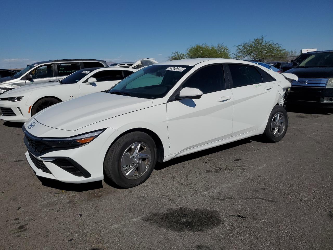 HYUNDAI ELANTRA SE