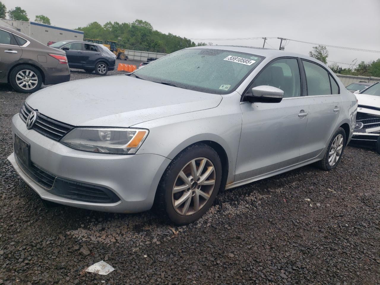 VOLKSWAGEN JETTA SE