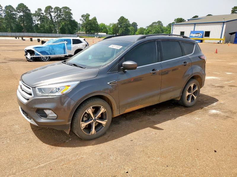 Vin: 1fmcu9hd0juc75810, lot: 54811695, ford escape sel 2018 img_1