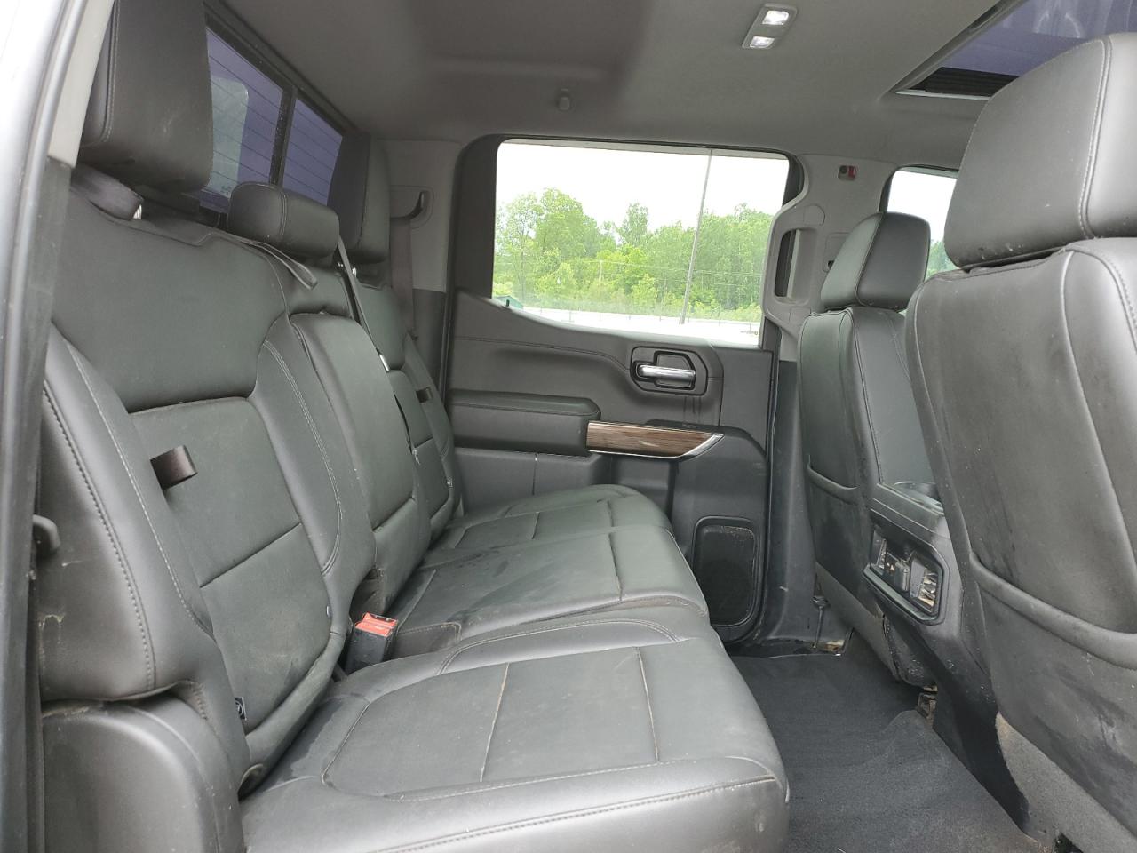 CHEVROLET SILVERADO K1500 LT TRAIL BOSS