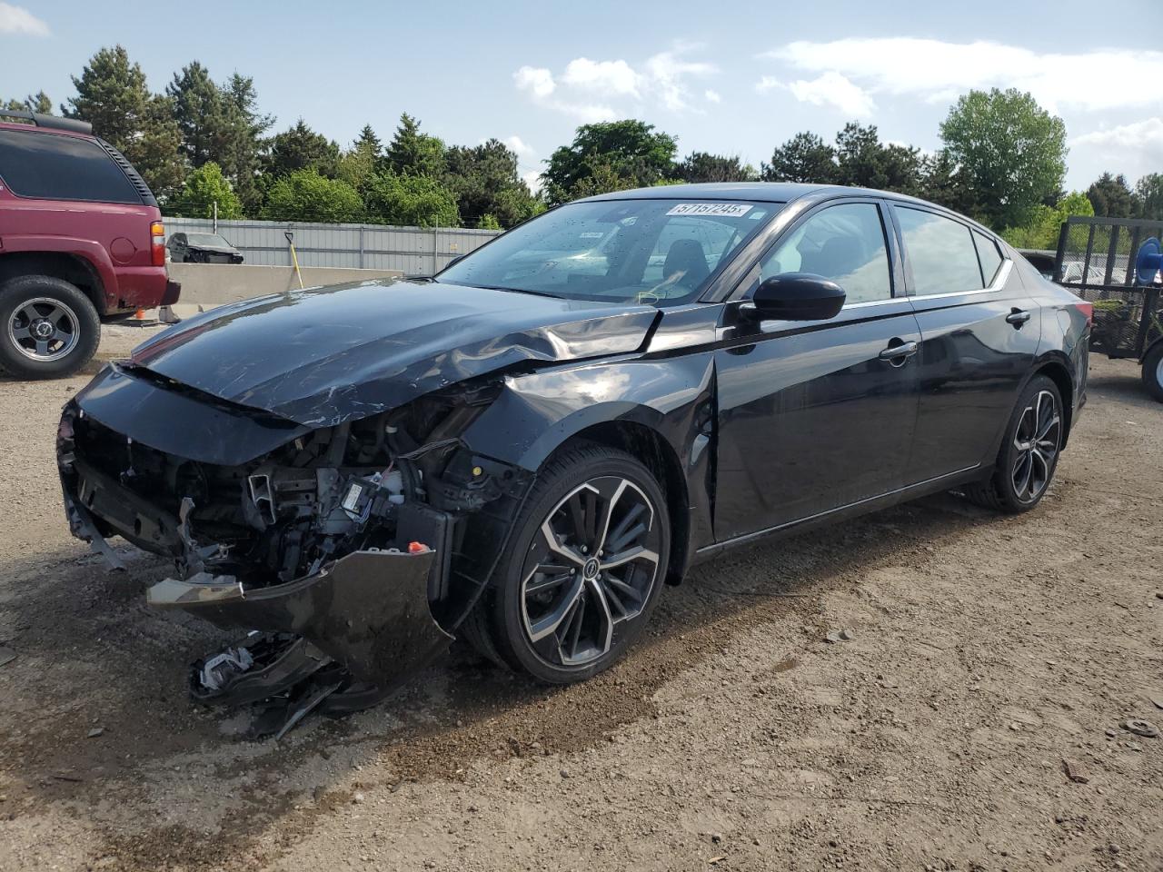 NISSAN ALTIMA SR