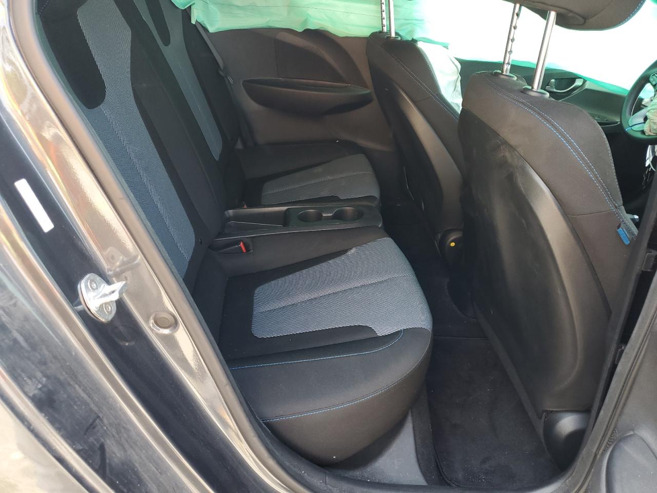 HYUNDAI VELOSTER BASE