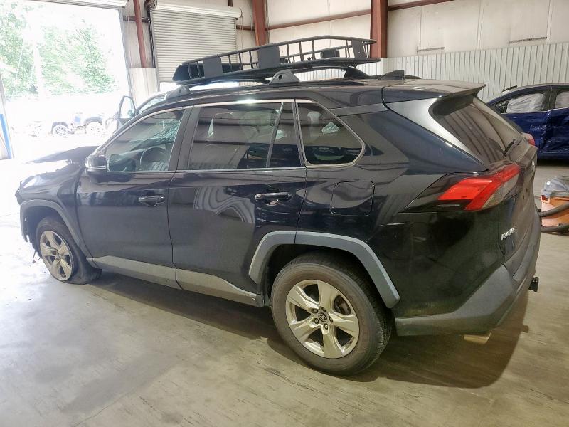 2021 TOYOTA RAV4 XLE - 2T3P1RFV2MC176795