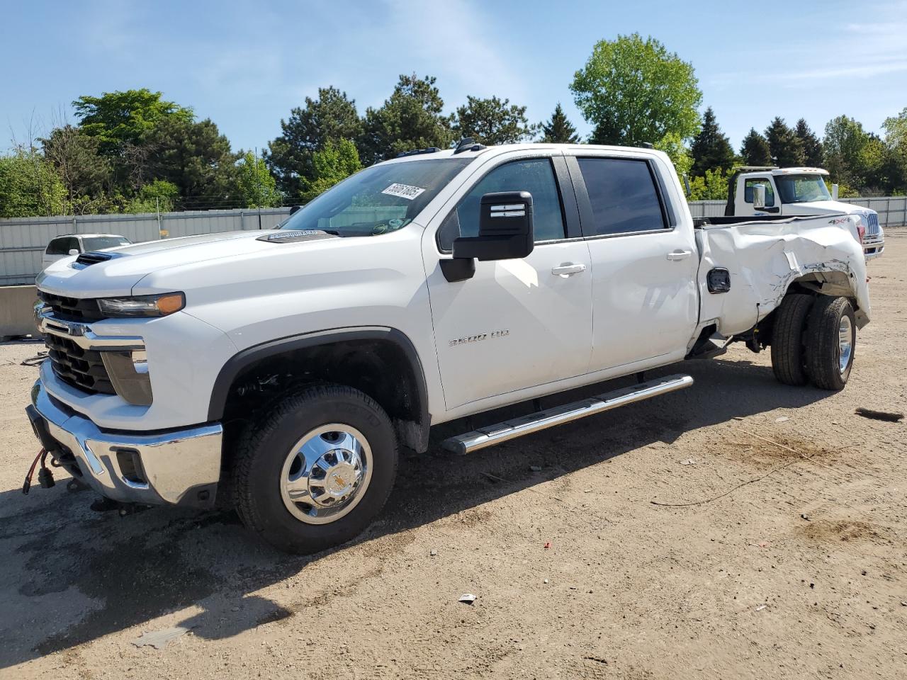 CHEVROLET SILVERADO K3500 LT
