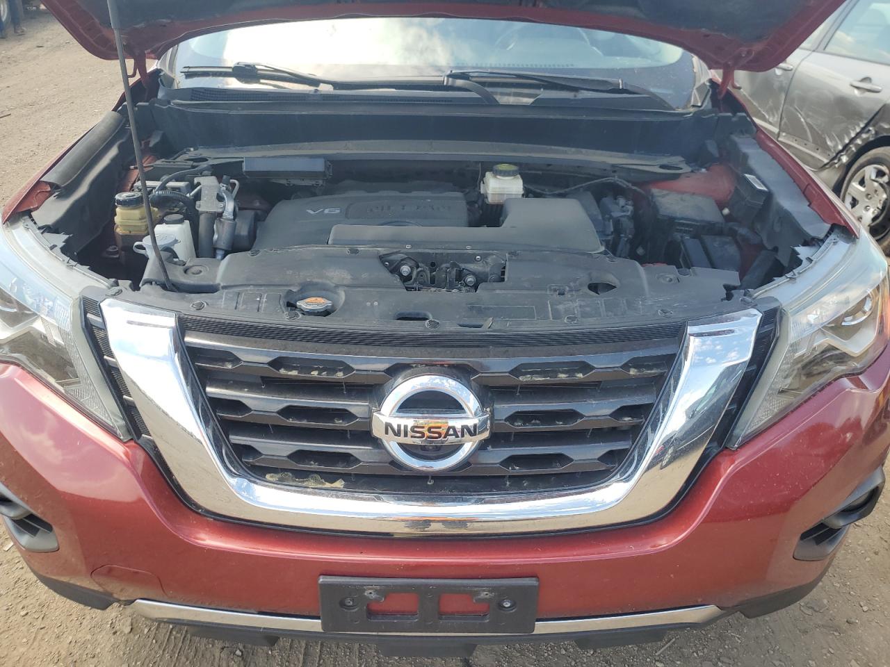Nissan Pathfinder 2017
