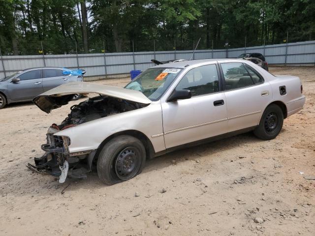 TOYOTA CAMRY DX