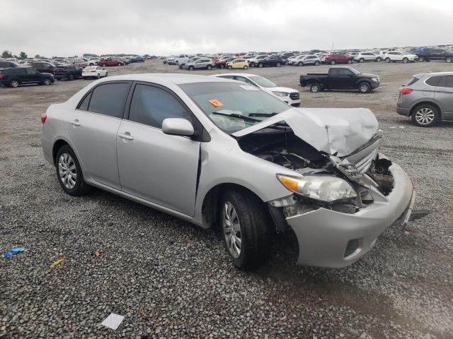Vin: 2t1bu4ee5dc989370, lot: 58521085, toyota corolla base 20134