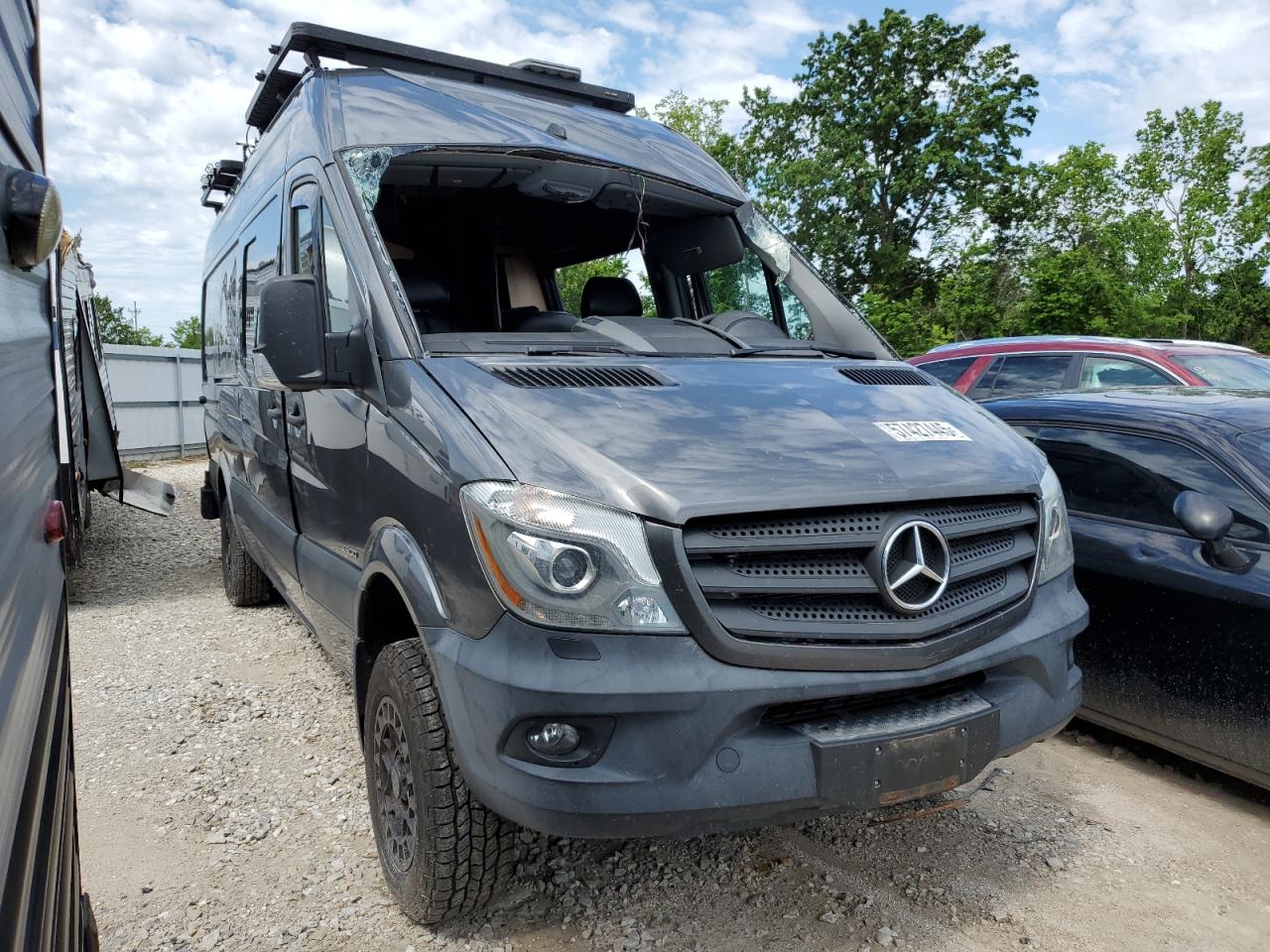 MERCEDES-BENZ SPRINTER 2500