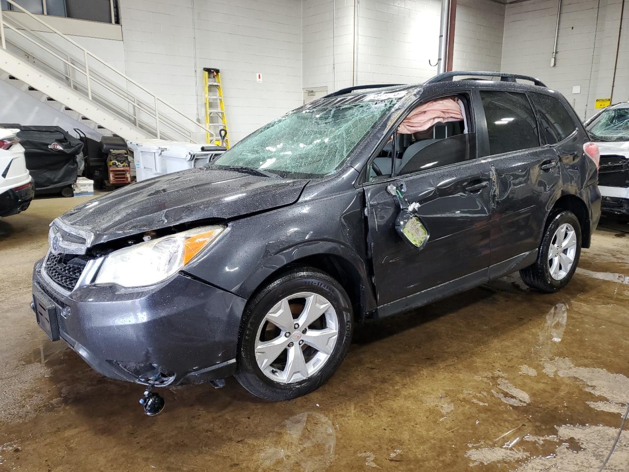 Subaru Forester 2 2015