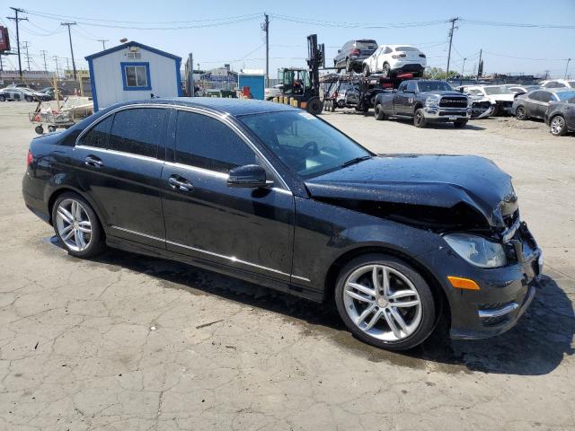 2013 MERCEDES-BENZ C 250 - WDDGF4HB1DA879444