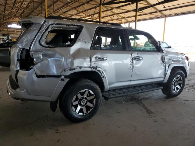 TOYOTA 4RUNNER SR 2024 silver  gas JTERU5JR4R6248375 photo #4