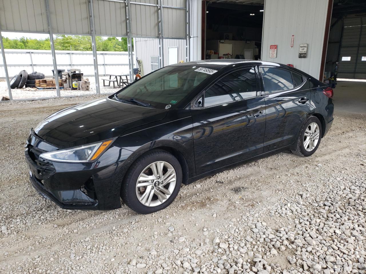 HYUNDAI ELANTRA SEL