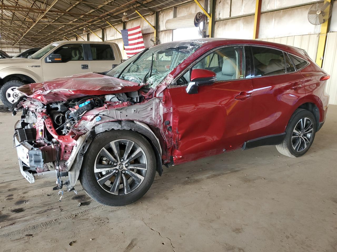 TOYOTA VENZA LE