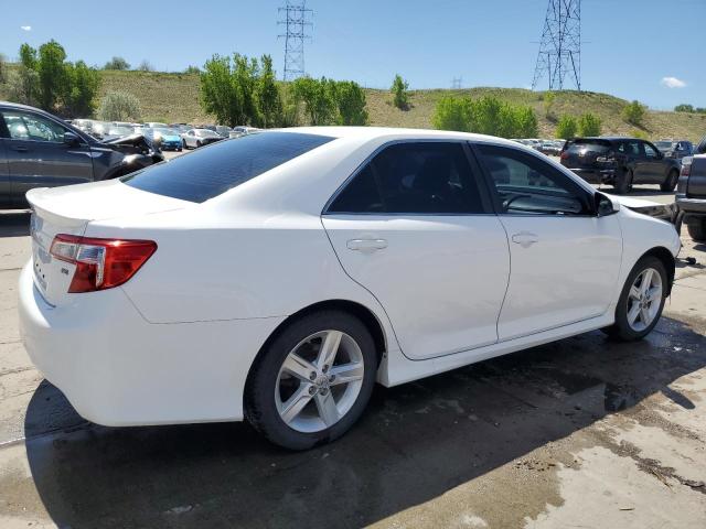 Vin: 4t1bf1fk7eu300958, lot: 55250065, toyota camry l 20143