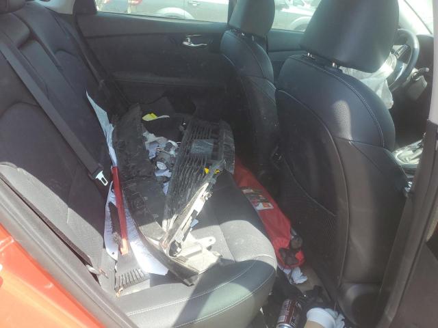3KPF54AD0KE069270 2019 KIA FORTE