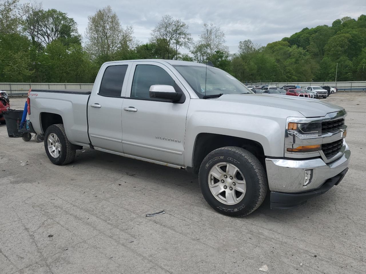 CHEVROLET SILVERADO K1500 LT