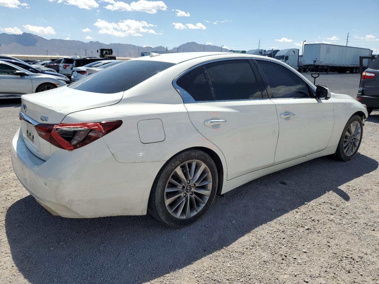 INFINITI Q50 2021