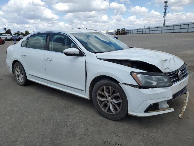 2017 VOLKSWAGEN PASSAT S - 1VWAT7A3XHC049128