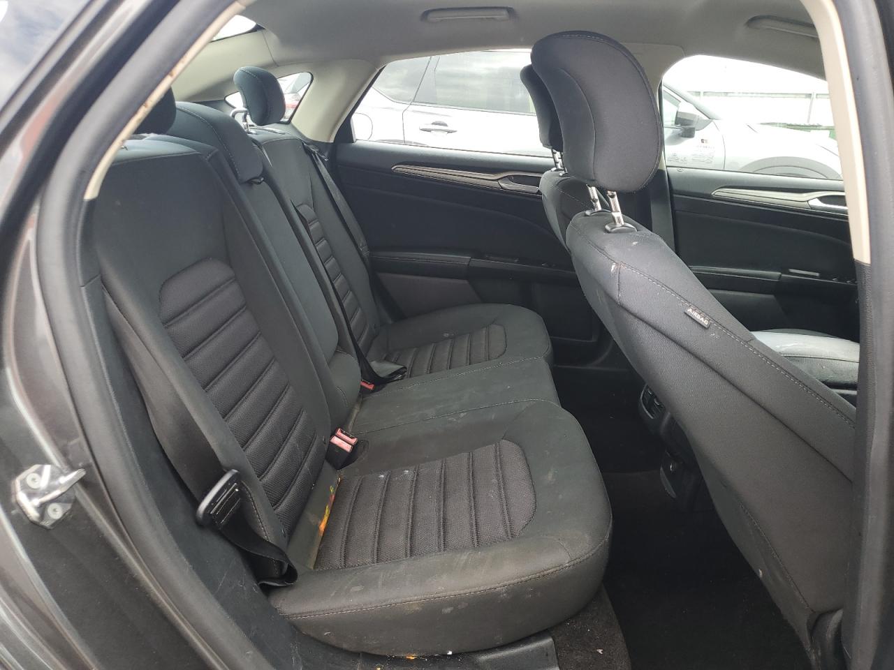 Ford Fusion se 2017
