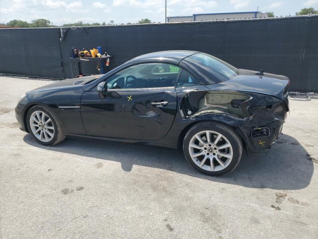Vin: wddpk3ja2hf140714, lot: 57855965, mercedes-benz slc-class 300 20172