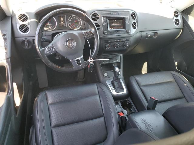 2016 VOLKSWAGEN TIGUAN S - WVGAV7AX5GW603829