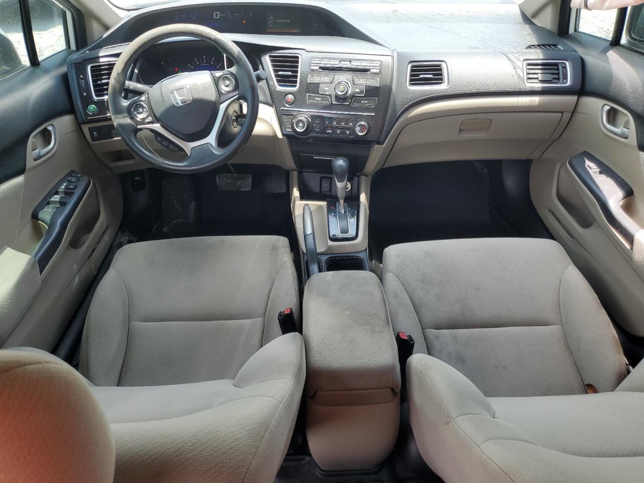 Honda Civic lx 2013