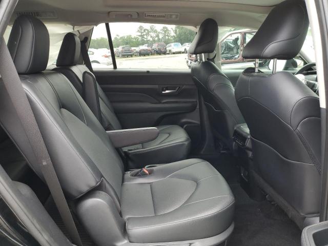 2024 TOYOTA GRAND HIGH 5TDACAB58RS017603