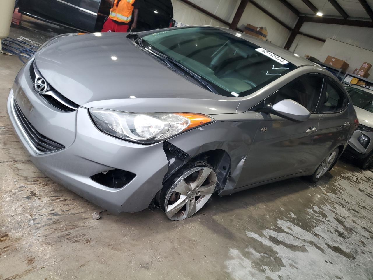 HYUNDAI ELANTRA GLS