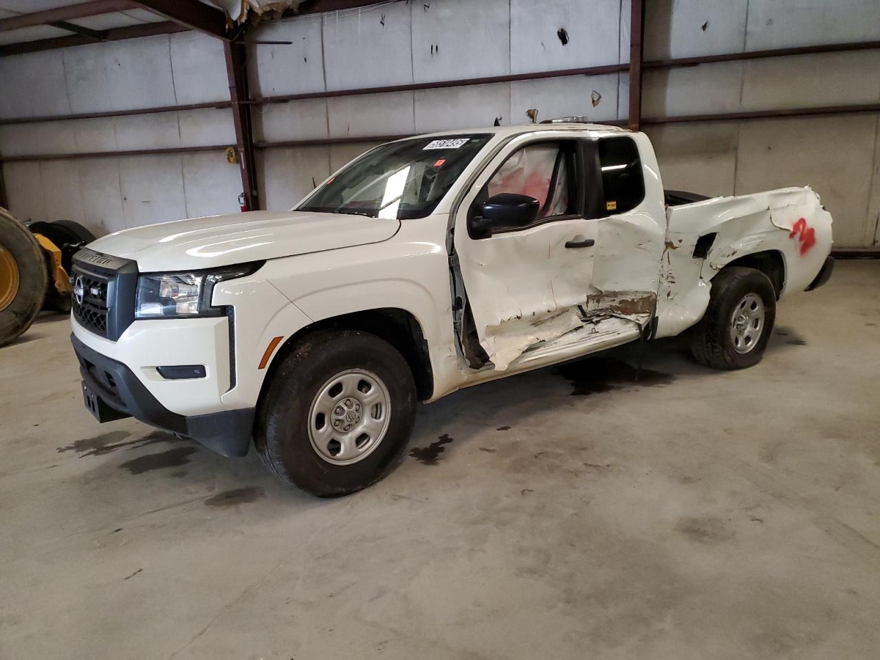 NISSAN FRONTIER S