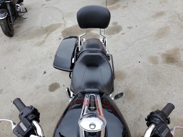 2018 HARLEY-DAVIDSON FLHX STREE - 1HD1KBC39JB678394