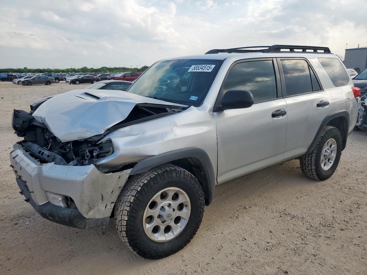 TOYOTA 4RUNNER SR5