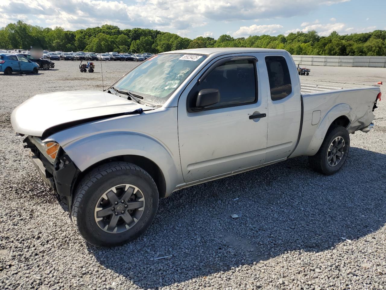 NISSAN FRONTIER S