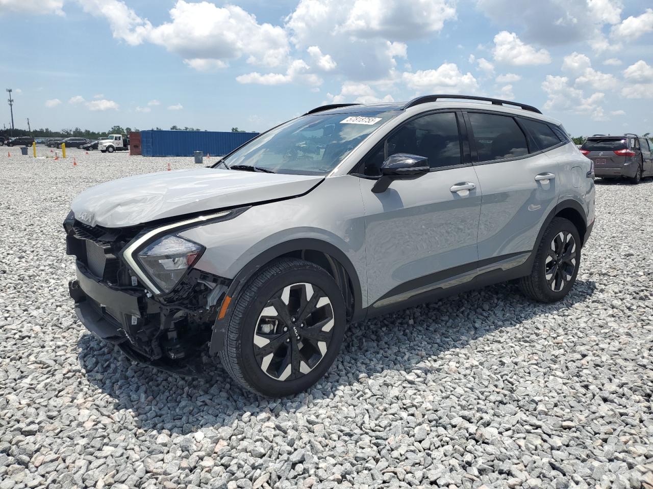 KIA SPORTAGE X LINE